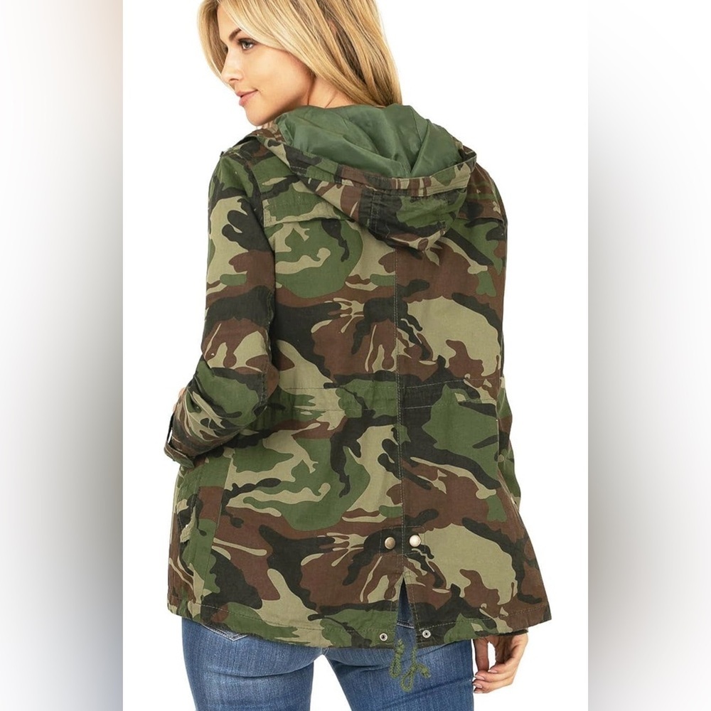 Ambiance- Women's Camouflage Utility Jacket size Medium - Picture 4 of 15